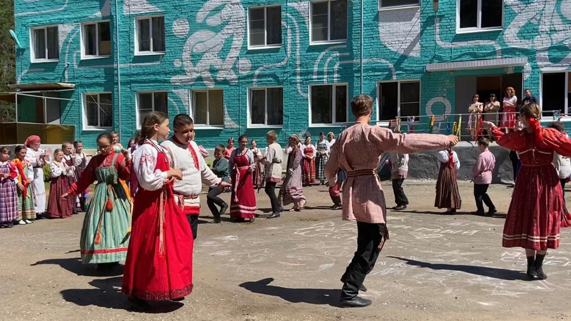 IV Фольклорная смена «Храни традиции» — Тверской областной Дом народного  творчества